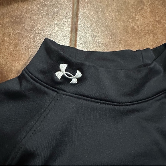 Under Armour Coldgear Fitted Black Long Sleeve Top - Picture 2 of 7